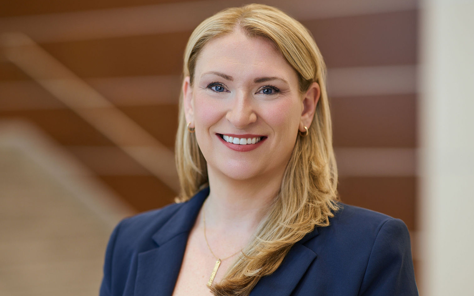 Suzanne McDade Headshot