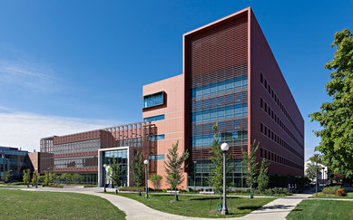 Electrical and Computer Engineering at University of Illinois Urbana 