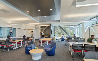 California State University East Bay Braddock Center for Science and Innovation